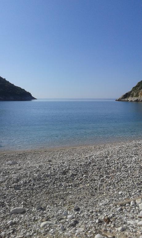 Vila Bello Ksamil Rum bild